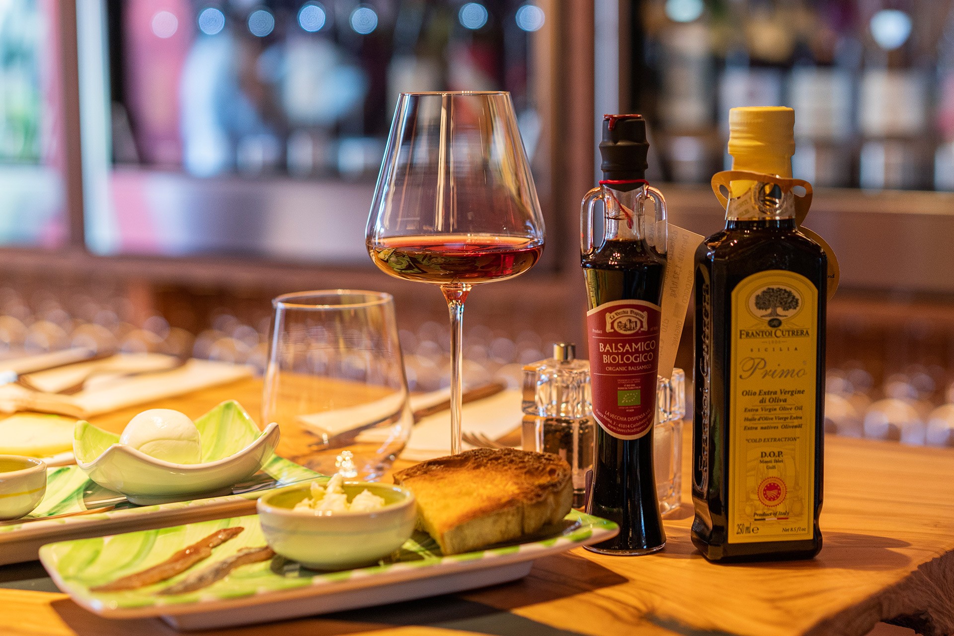 Wine Bar & Shop in the Heart of Positano